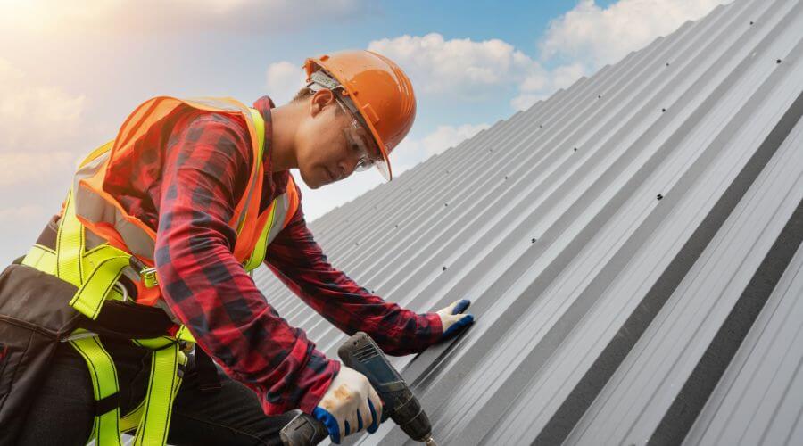 Professional Emergency Roof Repairs services in Lequire, OK